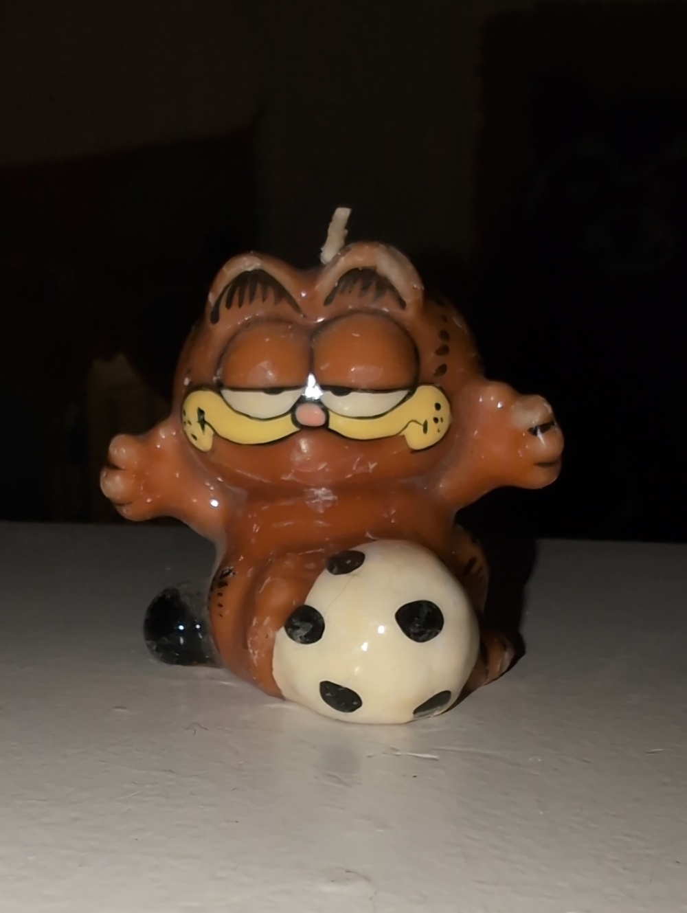 1981 Vintage Garfield Orange Cat Figurine Candle with Soccer Ball